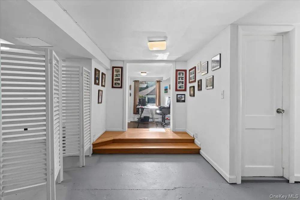 65 Lake Drive Lake Peekskill, NY 10537