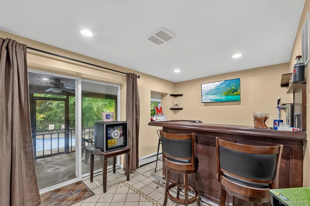1 Stonefield Court Cortlandt Manor, NY 10567