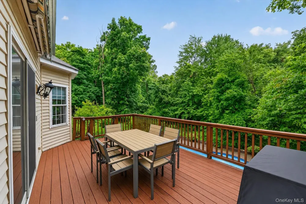 1 Stonefield Court Cortlandt Manor, NY 10567