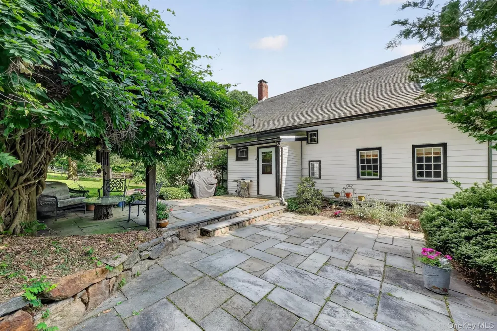 15 Inningwood Road Ossining, NY 10562