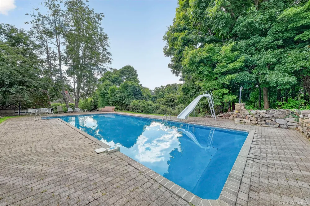 15 Inningwood Road Ossining, NY 10562