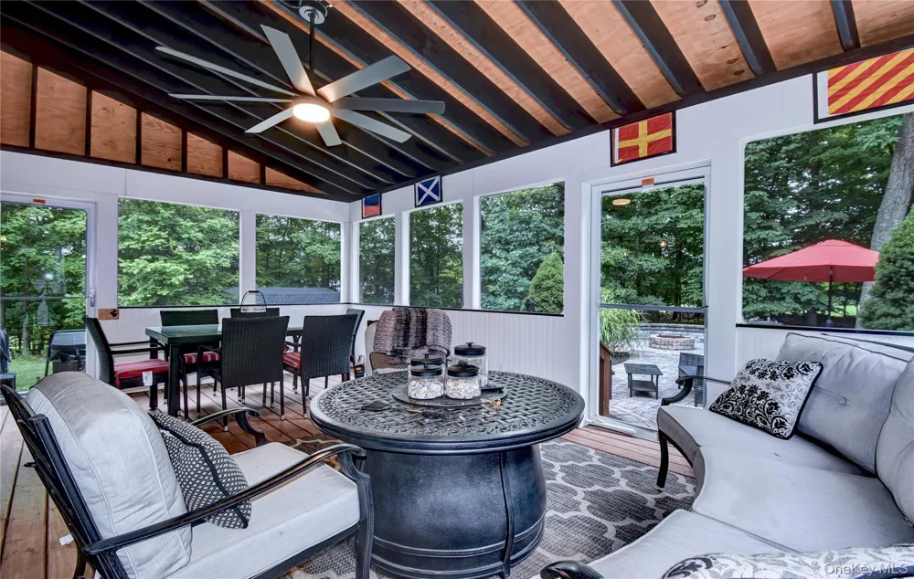 28 Hickory Lane Westtown, NY 10998