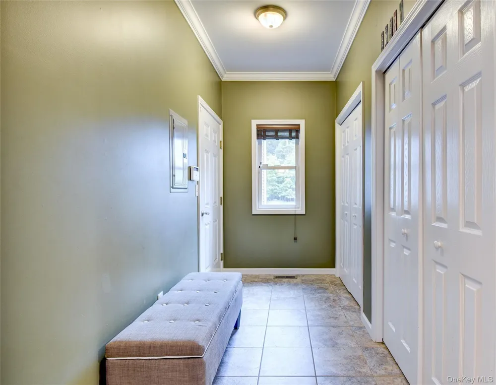 28 Hickory Lane Westtown, NY 10998