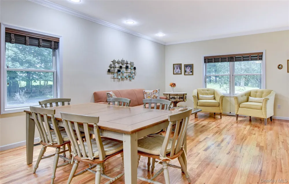 28 Hickory Lane Westtown, NY 10998