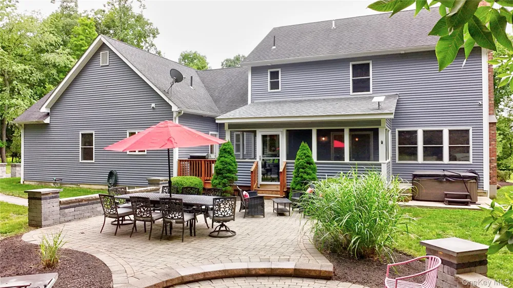 28 Hickory Lane Westtown, NY 10998