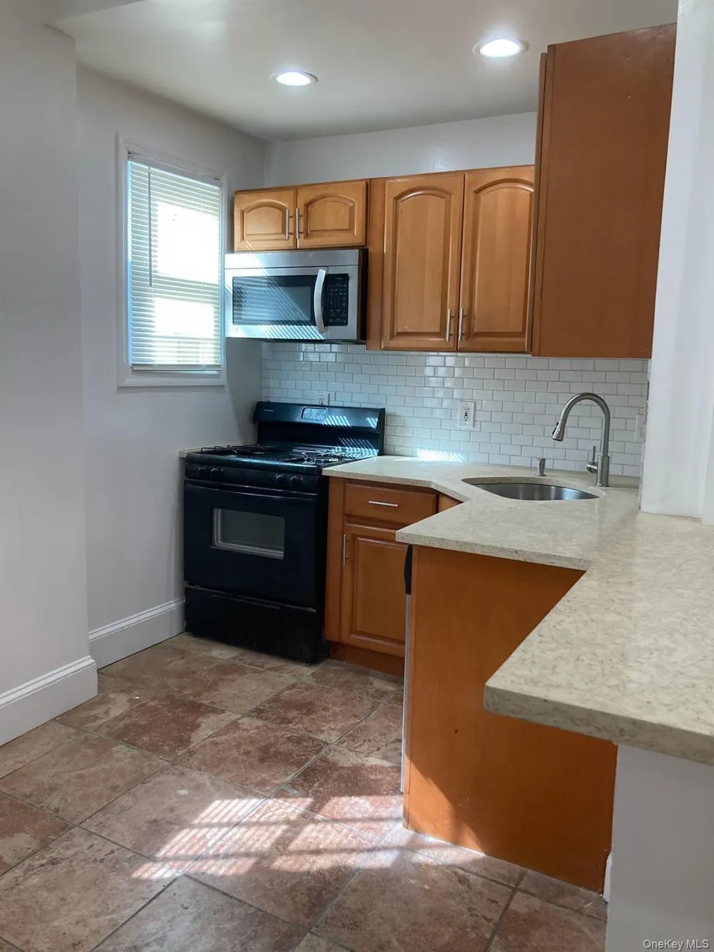 340 Bedford Avenue Uniondale, NY 11553
