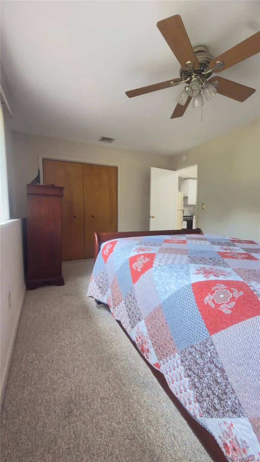 9 Florus Crom Court Stony Point, NY 10980