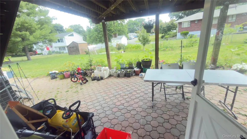 9 Florus Crom Court Stony Point, NY 10980