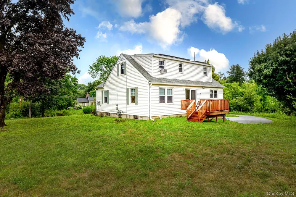 114 Cramer Road Poughkeepsie, NY 12603