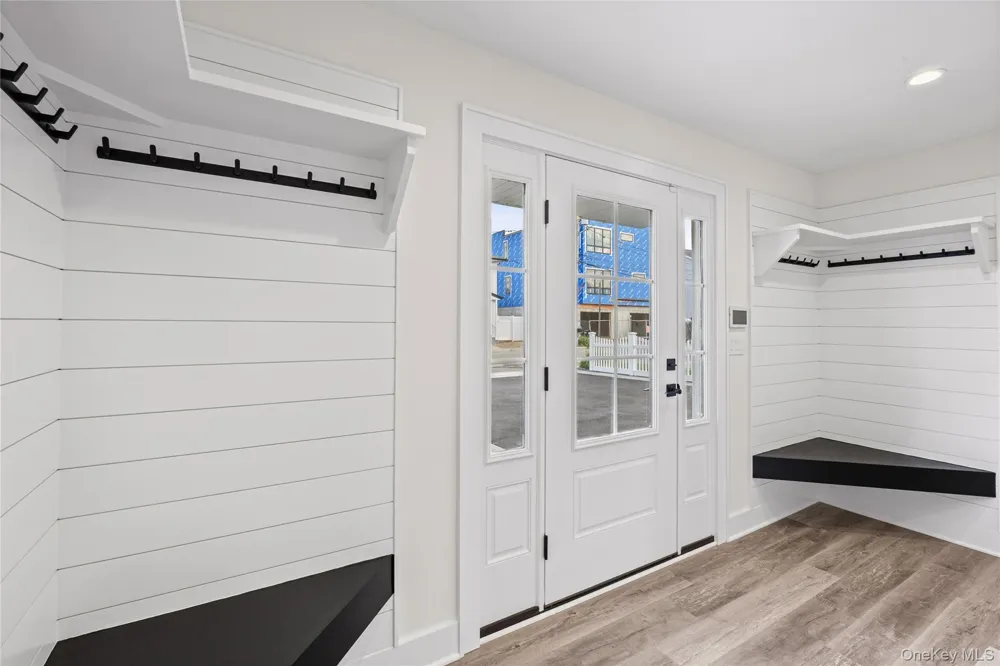 3681 Naomi Street Seaford, NY 11783