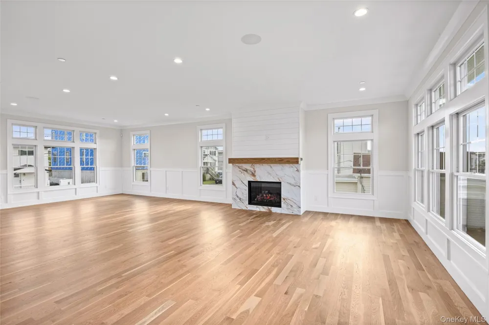 3681 Naomi Street Seaford, NY 11783