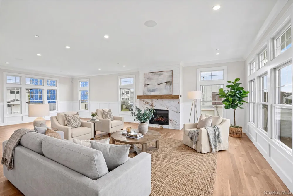 3681 Naomi Street Seaford, NY 11783