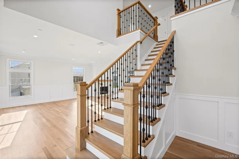 3681 Naomi Street Seaford, NY 11783