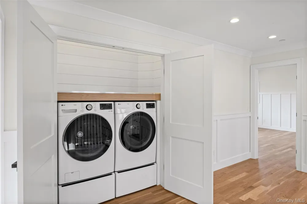 3681 Naomi Street Seaford, NY 11783