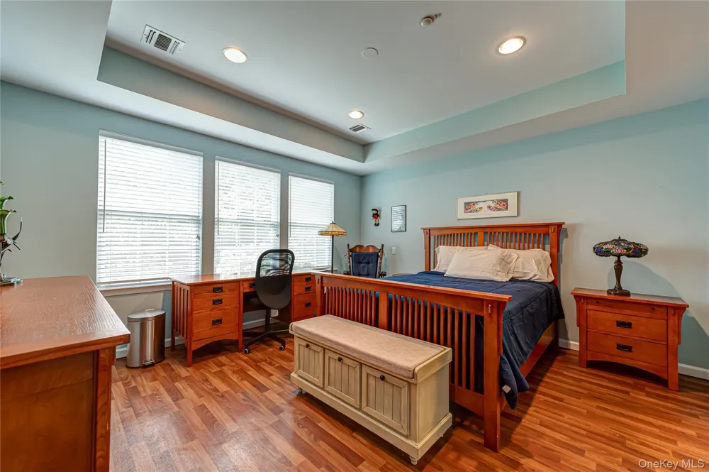 169 Southampton Drive Massapequa, NY 11758