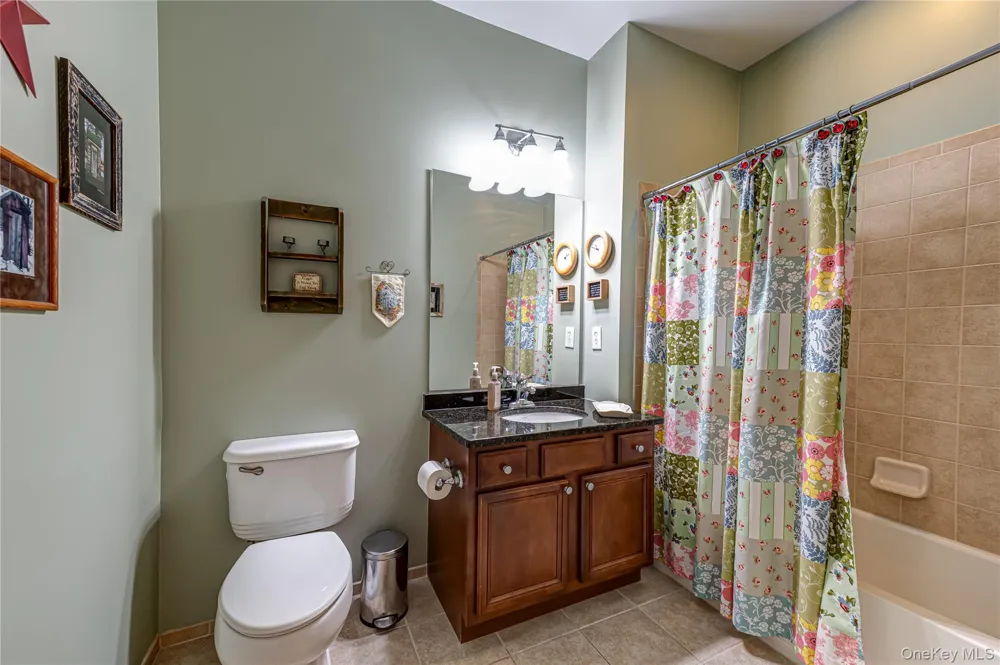169 Southampton Drive Massapequa, NY 11758