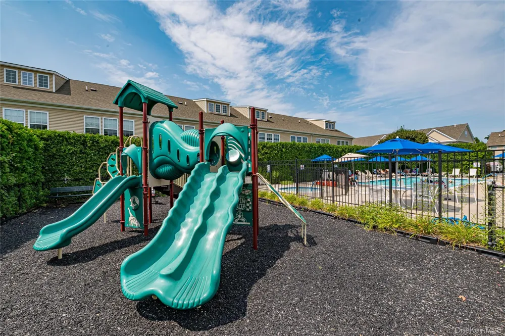 169 Southampton Drive Massapequa, NY 11758