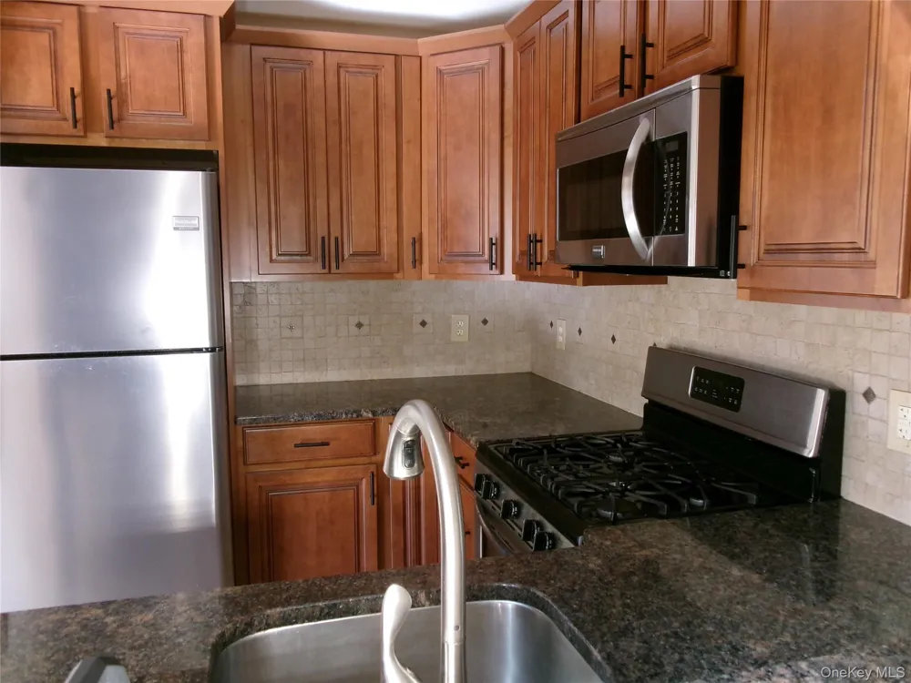 28 Lexington Hill #6 Harriman, NY 10926