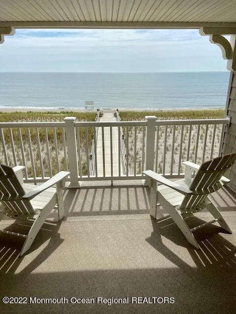 438 Highway 35 #2204