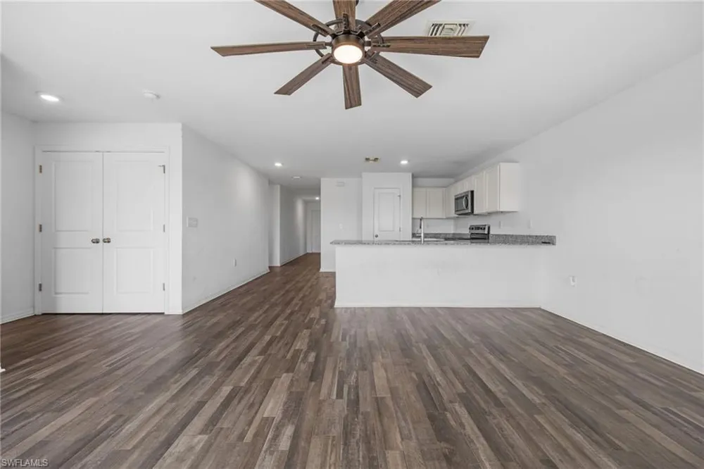 8043 Mangrove Circle Labelle, FL 33935