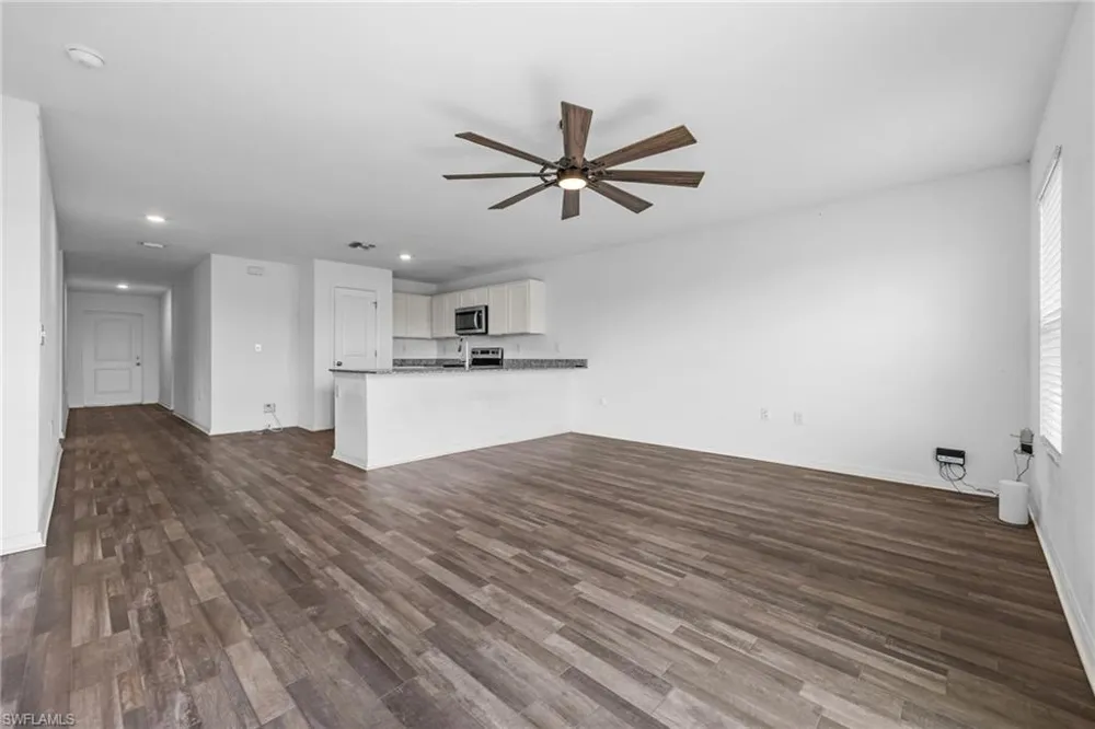 8043 Mangrove Circle Labelle, FL 33935