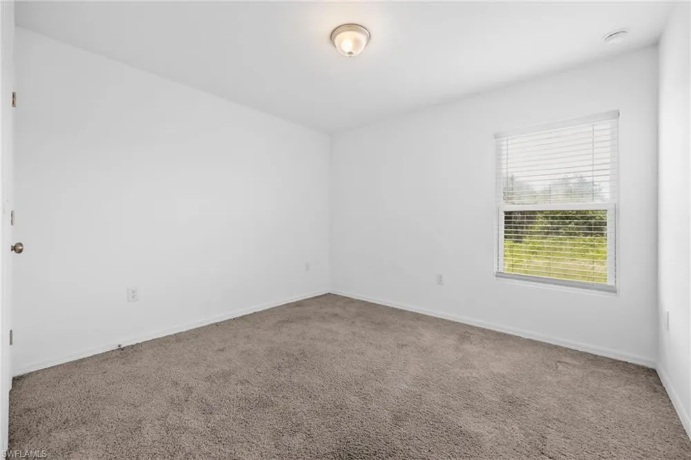 8043 Mangrove Circle Labelle, FL 33935