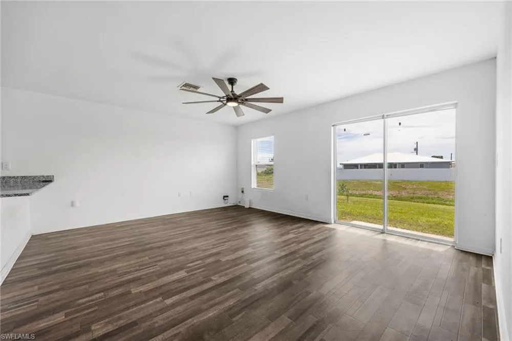 8043 Mangrove Circle Labelle, FL 33935