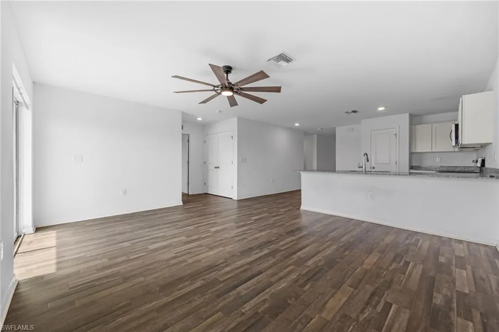 8043 Mangrove Circle Labelle, FL 33935
