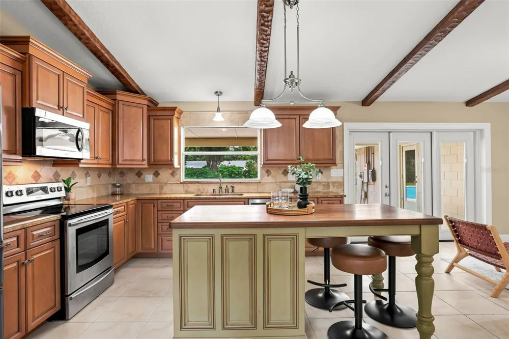110 LONGHORN ROAD Winter Park, FL 32792
