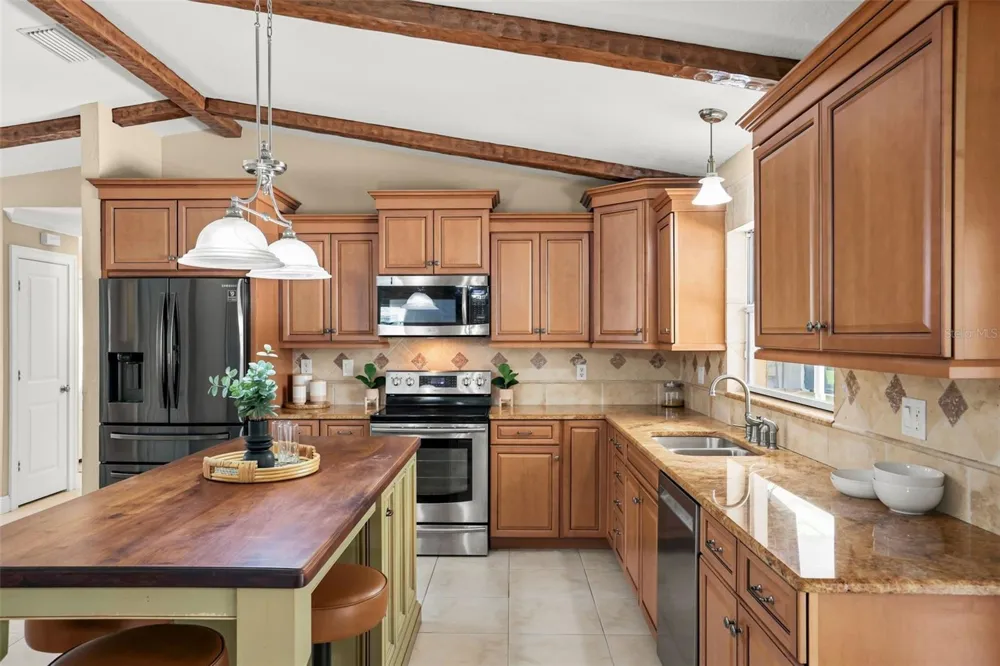 110 LONGHORN ROAD Winter Park, FL 32792