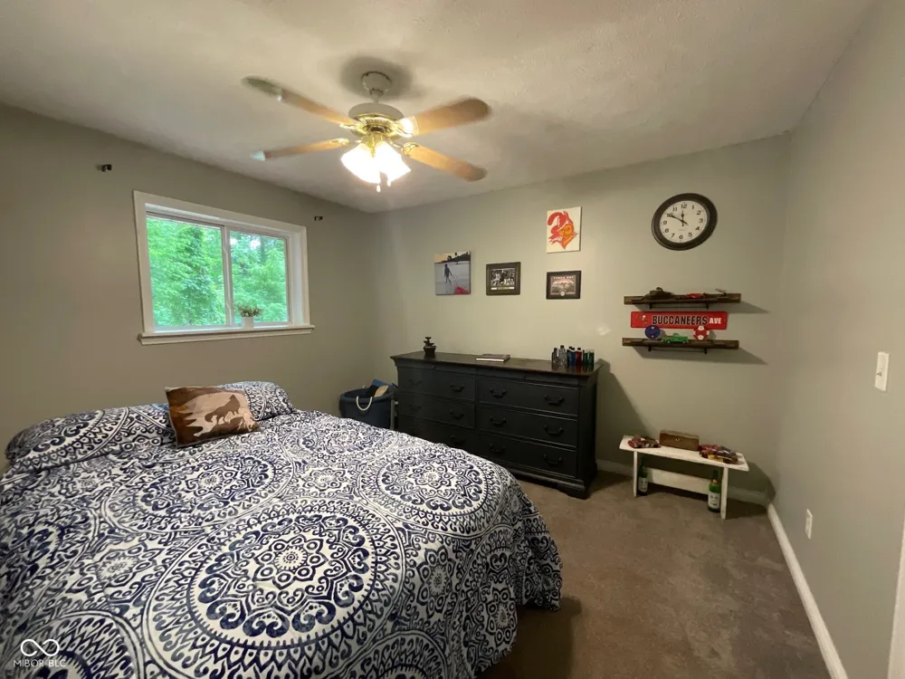 9300 E Brooks Lane Rockville, IN 47872