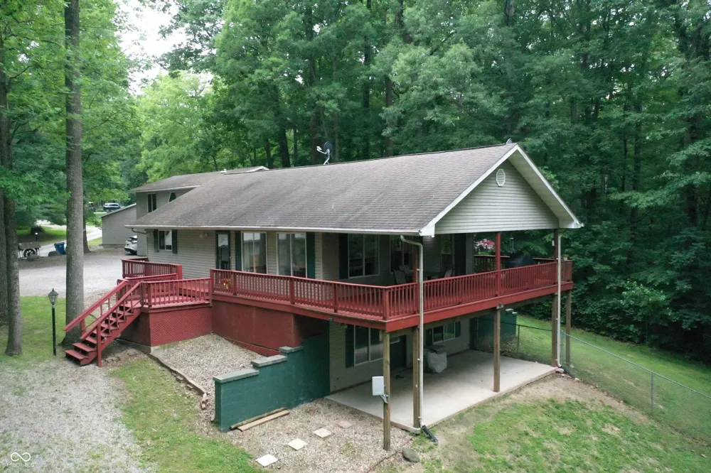 9300 E Brooks Lane Rockville, IN 47872