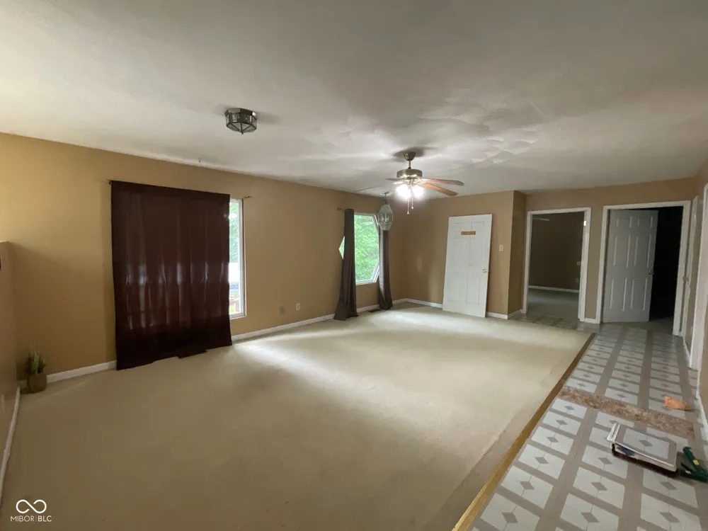 9300 E Brooks Lane Rockville, IN 47872