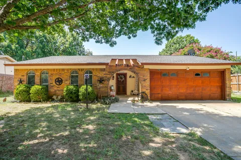 731 NW Wood Street