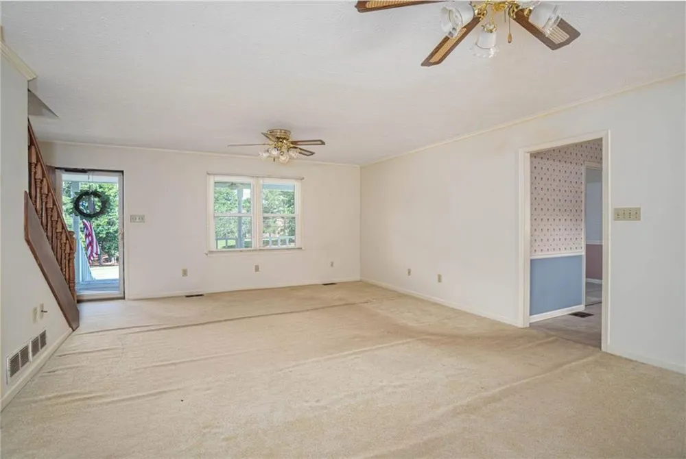 195 Skyview Drive Social Circle, GA 30025