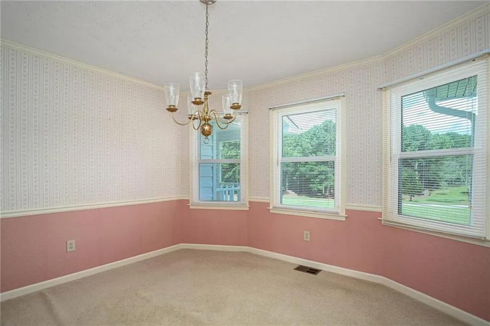 195 Skyview Drive Social Circle, GA 30025