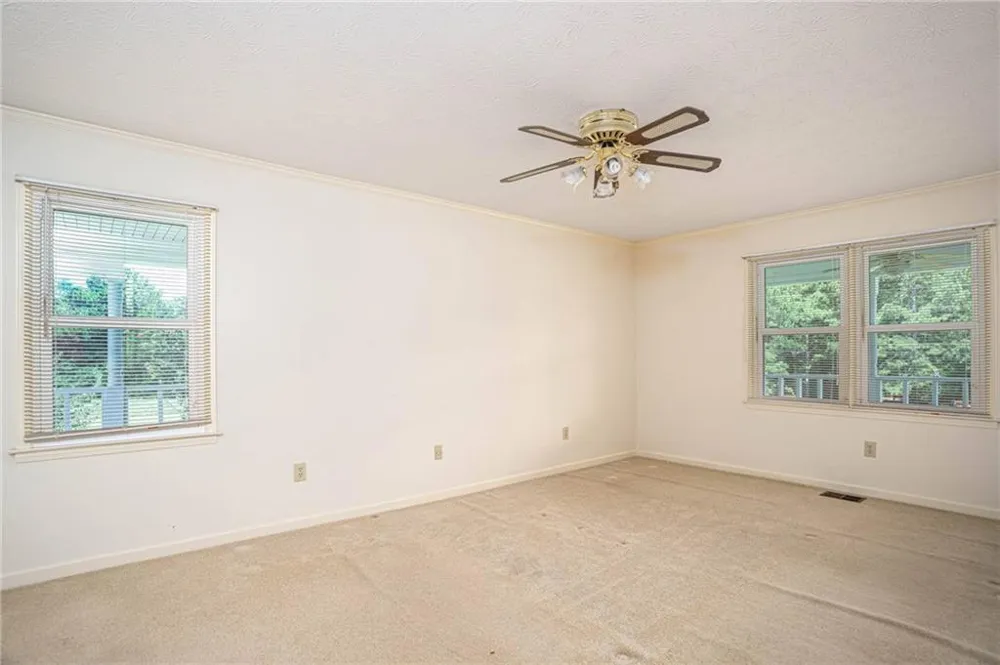 195 Skyview Drive Social Circle, GA 30025