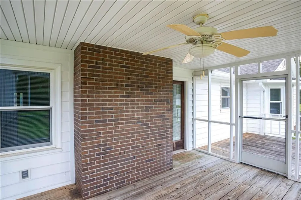 195 Skyview Drive Social Circle, GA 30025