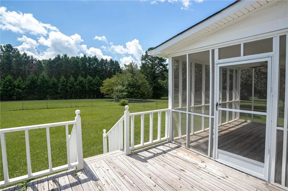 195 Skyview Drive Social Circle, GA 30025