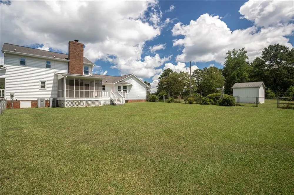 195 Skyview Drive Social Circle, GA 30025