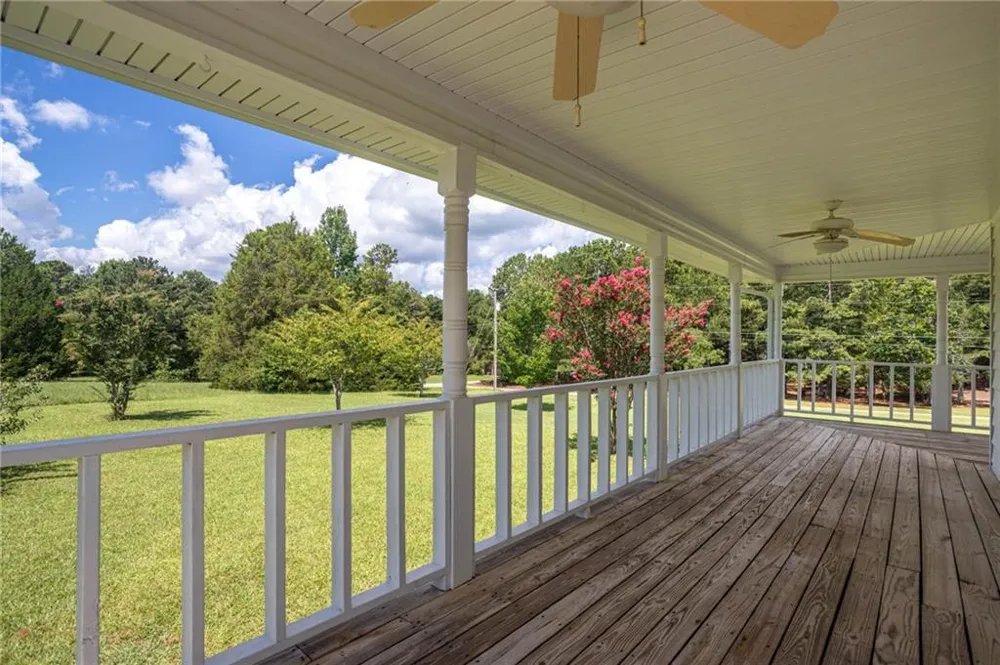 195 Skyview Drive Social Circle, GA 30025