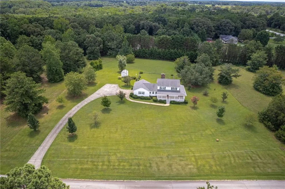 195 Skyview Drive Social Circle, GA 30025