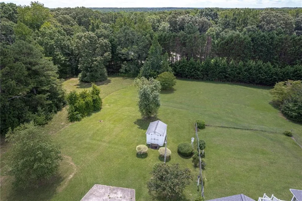 195 Skyview Drive Social Circle, GA 30025