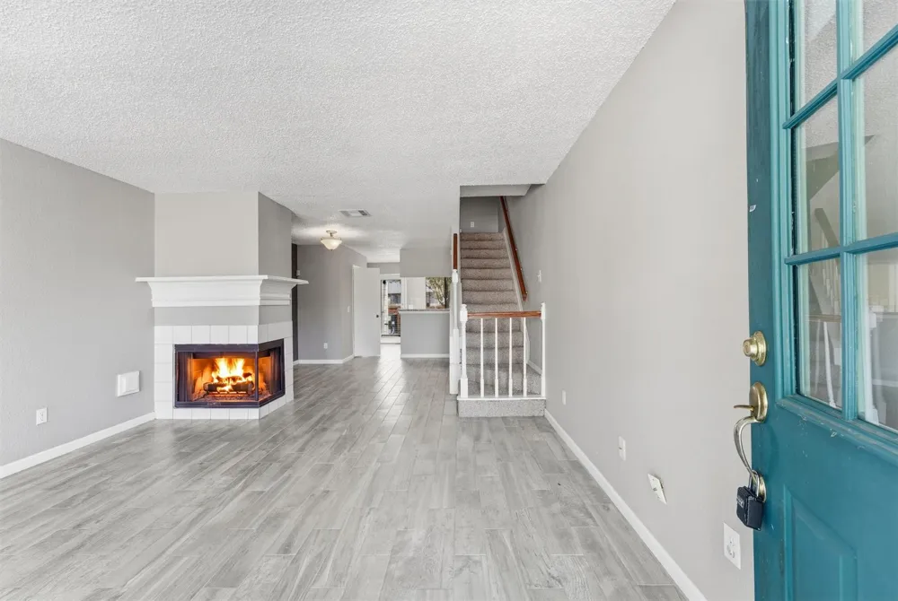 2808 Grants Lake Boulevard #304 Sugar Land, TX 77479