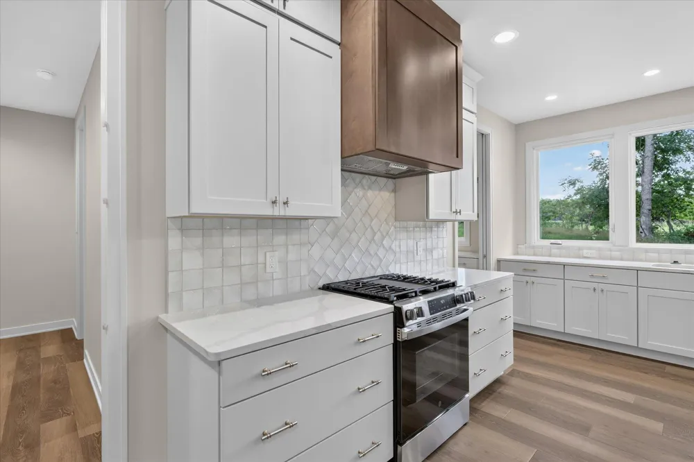 8605 Brighten Trail Mattawan, MI 49071