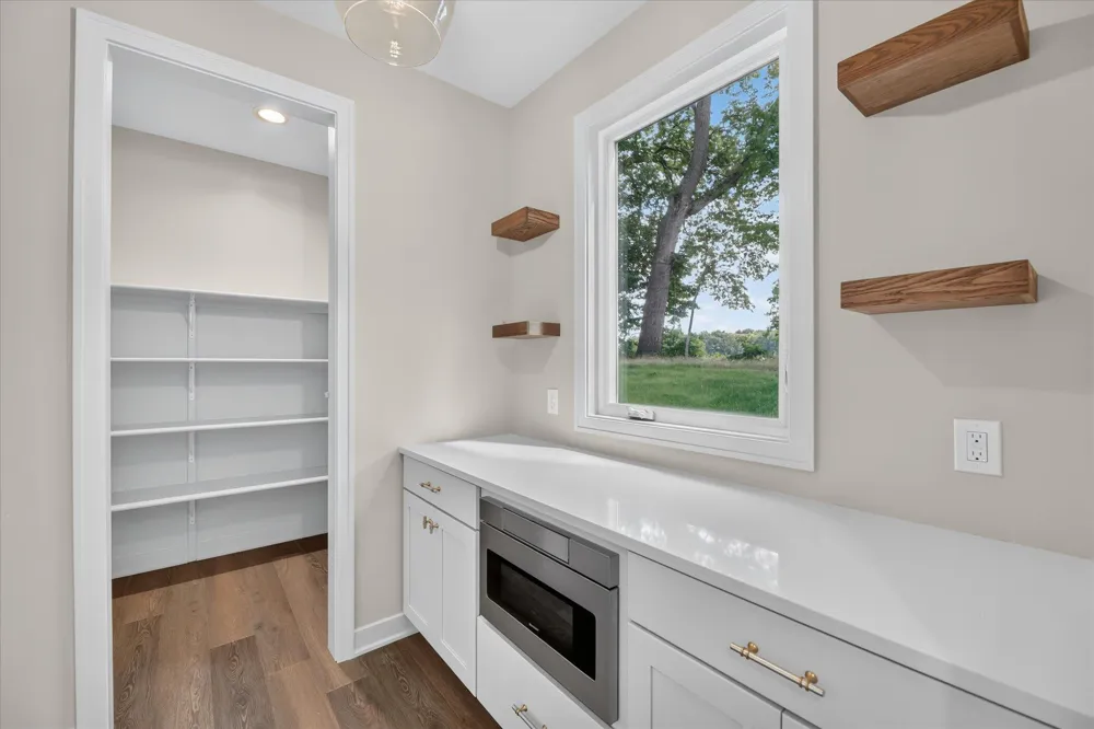 8605 Brighten Trail Mattawan, MI 49071
