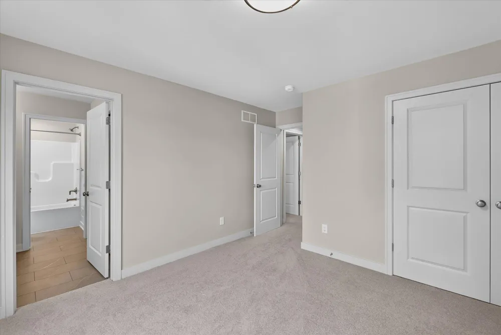 8605 Brighten Trail Mattawan, MI 49071