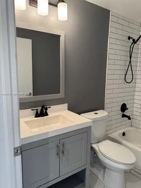 15242 SW 30th Ter #15242 Miami, FL 33185
