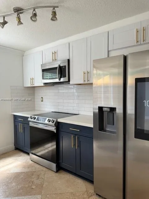 15242 SW 30th Ter #15242 Miami, FL 33185