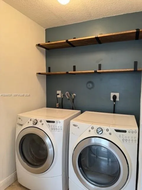 15242 SW 30th Ter #15242 Miami, FL 33185
